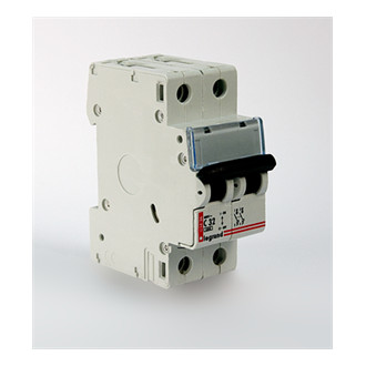 Автоматический выключатель DX³-E - 6 кА 2П 4А тип C