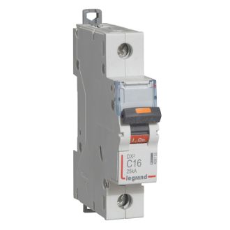 Автоматический выключатель DX3 - 25 кА 1П 16А тип C