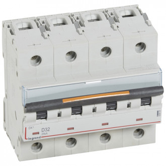Автоматический выключатель DX3 - 25 кА 4П 32А тип D