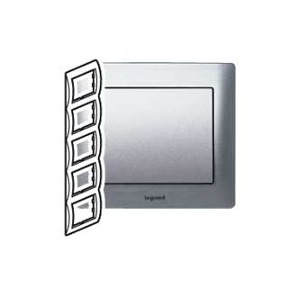 Рамка - Galea Life - 5 постов - вертикальный монтаж - металлическая - Brushed Aluminium