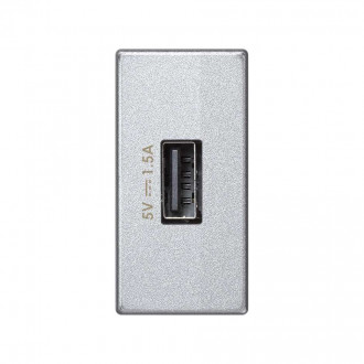 Зарядное устройство USB узкий модуль K45 5В 1.5A 230В~ цвета алюминий с винтовым соединением Simon K45