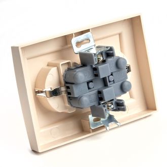 Розетка 2-местная с/з, STEKKER, PST16-9014-02, 250В, 16А с защитной шторкой, серия Эрна, слоновая кость, 39240