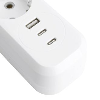 Удлинитель 3-местный с/з с выключ. STEKKER HM071-31-05 3x1мм2, 5м, 250В, 16А, 1USB+2C, 2.4A, сер Home, белый, 50138
