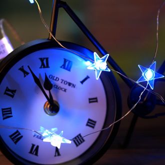 Светодиодная гирлянда Feron CL589 линейная Звездочки на проволоке, 5000К, с питанием от батареек, прозрачный шнур 2.3м, 51446