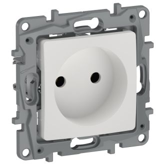 Розетка без заземления молочная, Etika, Legrand (IEK) 6710201
