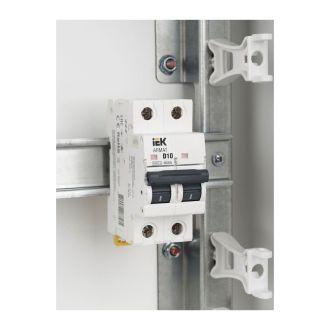 ARMAT Автоматический выключатель M06N 2P D 10А