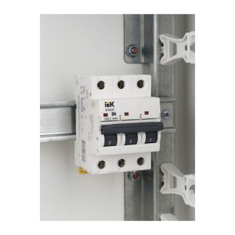 ARMAT Автоматический выключатель M06N 3P D 6А