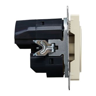 BRITE Розетка 1-местная с заземлением с защитными шторками 16А с USB A+C 18Вт бежевый