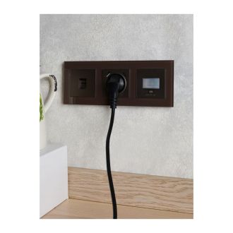 BRITE Розетка 1-местная с заземлением с защитными шторками 16А с USB A+C 18Вт темная бронза