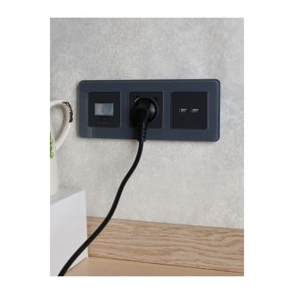 BRITE Розетка 1-местная с заземлением с защитными шторками 16А с USB A+C 18Вт графит