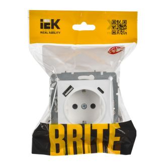 BRITE Розетка 1-местная с заземлением с защитными шторками 16А с USB A+C 18Вт арктический белый