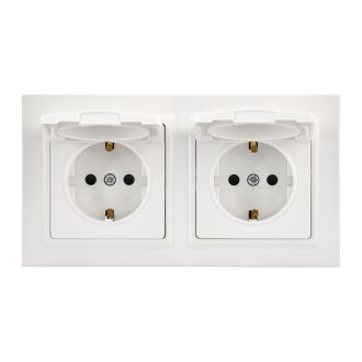 BRITE PRO Комплект 1-местная с заземлением с защитными шторками и крышкой 16А IP44 2 штуки в сборе с двойной рамкой белый