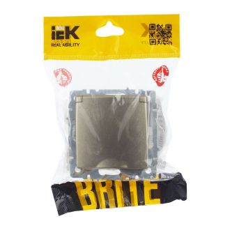 BRITE Розетка 1-местная с заземлением с защитными шторками и крышкой 16А IP44 шампань