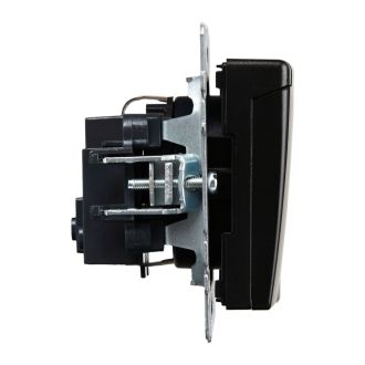 BRITE Розетка 1-местная с заземлением с защитными шторками и крышкой 16А IP20 черный