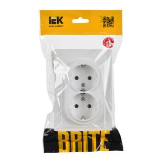 BRITE Розетка 2-местная с заземлением с защитными шторками 16А в сборе арктический белый
