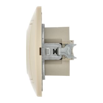 KVARTA Розетка 1-местная компьютерная RJ45 кат.5е крем GENERICA