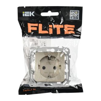 FLITE Розетка с заземлением с защитными шторками безвинтовое крепление 16А шампань