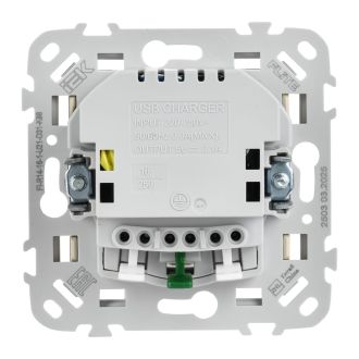 FLITE Розетка 1-местная с заземлением с защитными шторками 16А с USB A+A 3,1А безвинтовое крепление льняной