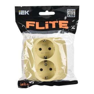 FLITE Artistic Розетка 2-местная с заземлением с защитными шторками безвинтовое крепление 16А навахо