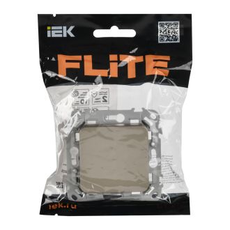 FLITE Выключатель 1-клавишный проходной 10А шампань