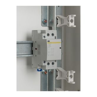 Контактор модульный КМ40-11М AC