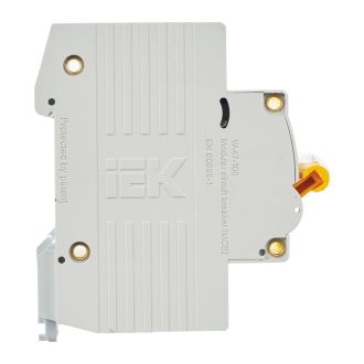 KARAT Автоматический выключатель ВА47-100 3P C 25А 10кА