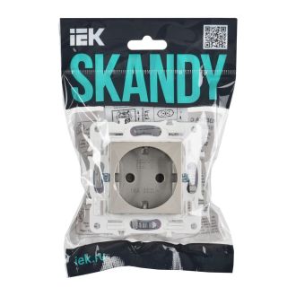 SKANDY Розетка с заземлением с защитными шторками 16А шампань