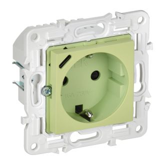 SKANDY Розетка с заземлением с защитными шторками 16А с USB C 18Вт мятный